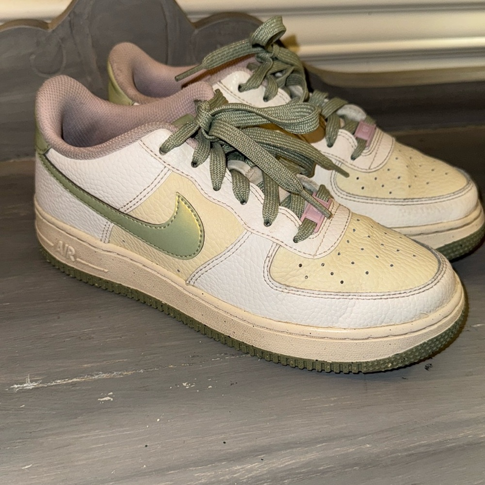 Nike Air Force 1 Low GS Summit White Honeydew Shoes